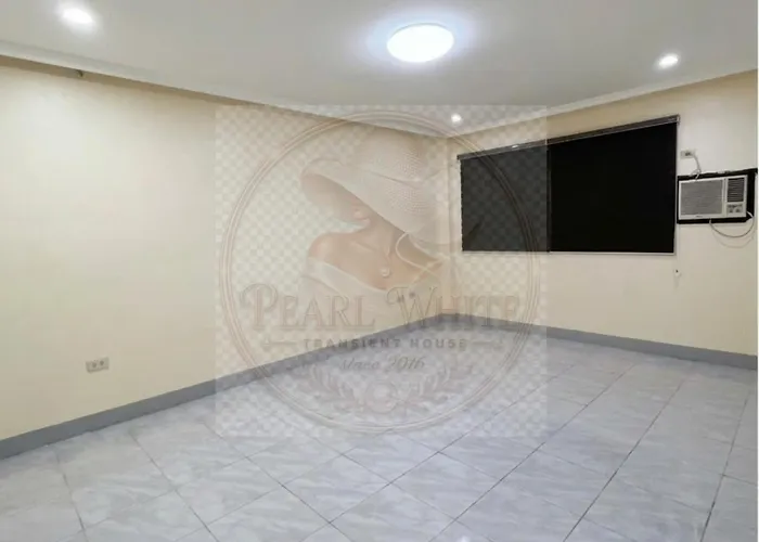 Cozy Staycation House بيت ضيافة مانيلا