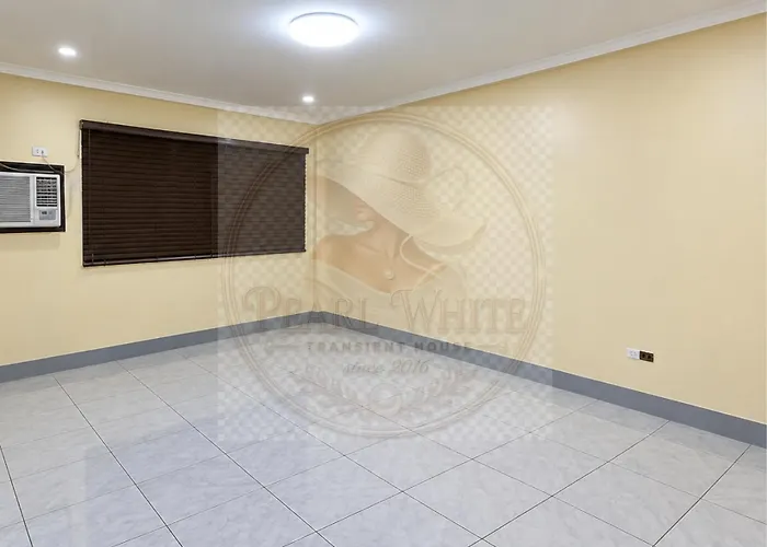بيت ضيافة Cozy Staycation House مانيلا